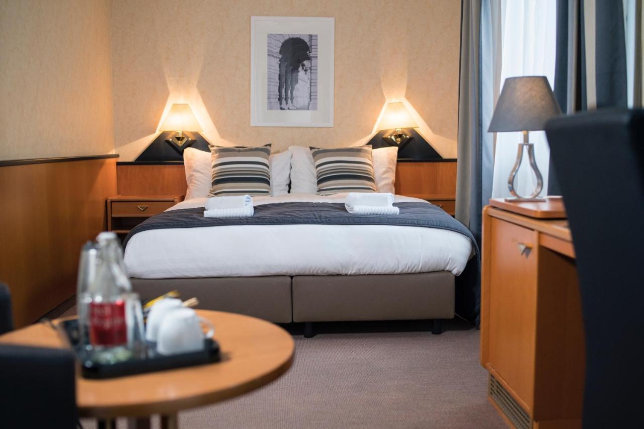 Hotel Regina Lausanne Ngoại thất bức ảnh